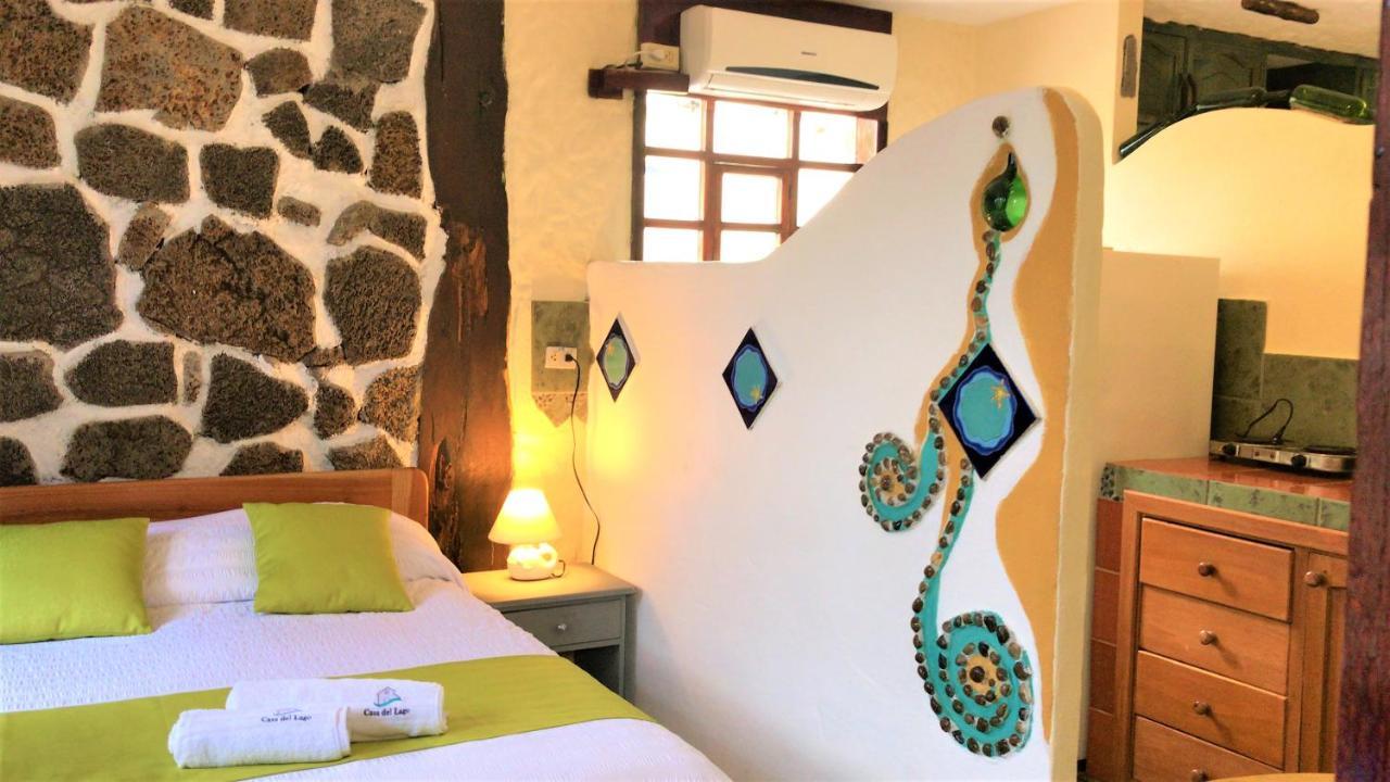 Casa Del Lago Lodging House Puerto Ayora  Luaran gambar