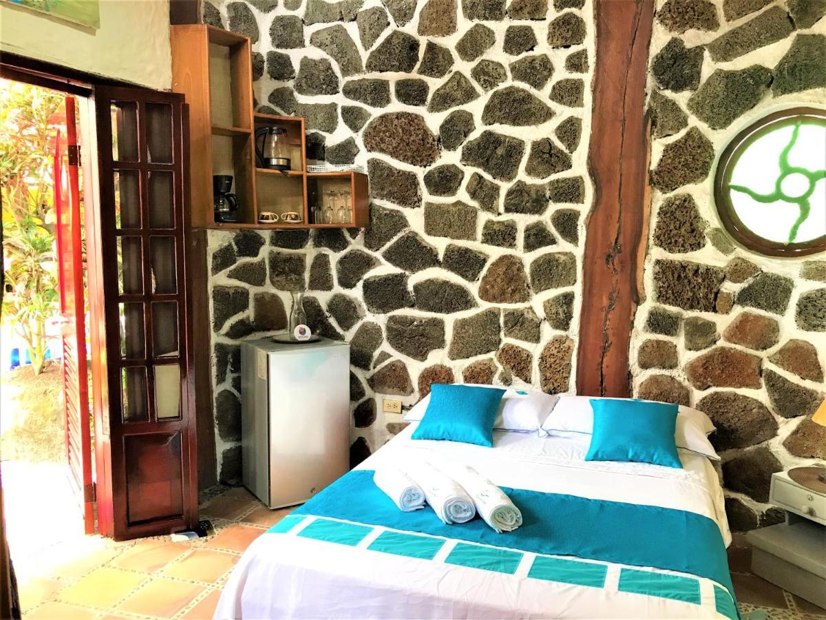 Casa Del Lago Lodging House Puerto Ayora  Luaran gambar